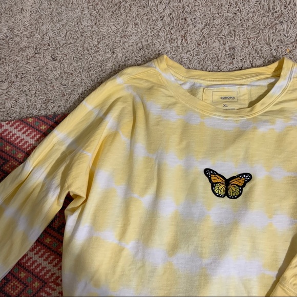 tie dye butterfly cozy sweater 💛🦋 - Picture 5 of 7
